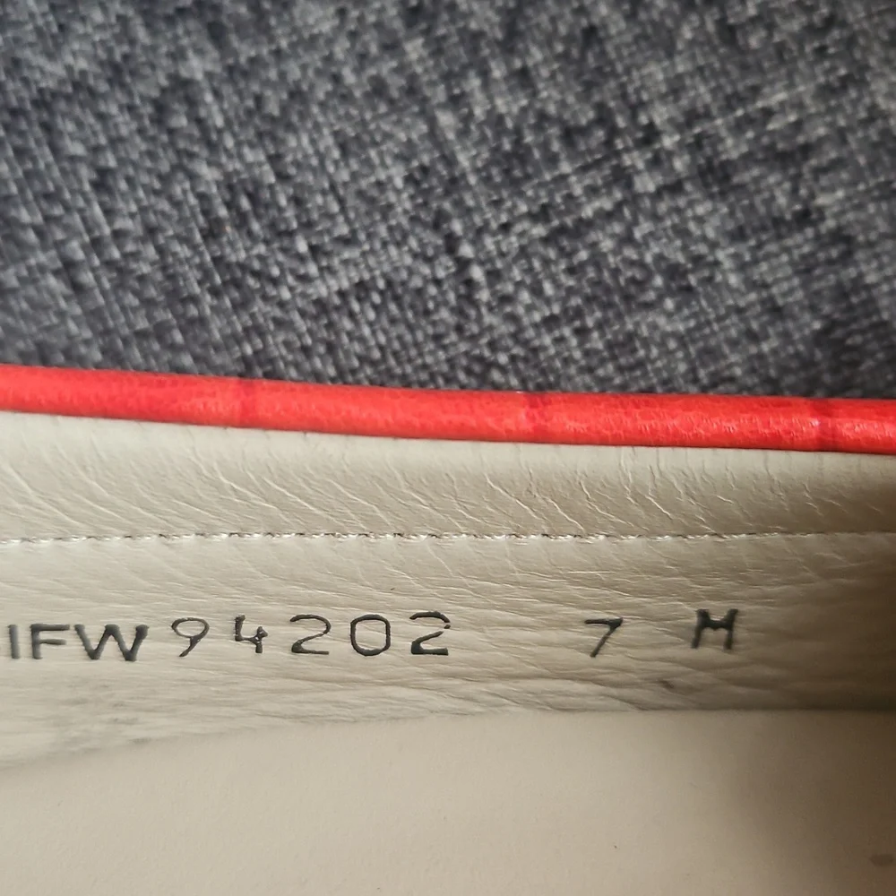 Red Stuart Weitzman patent Cocodrile leather loafers With Gold Trim - Picture 4 of 9